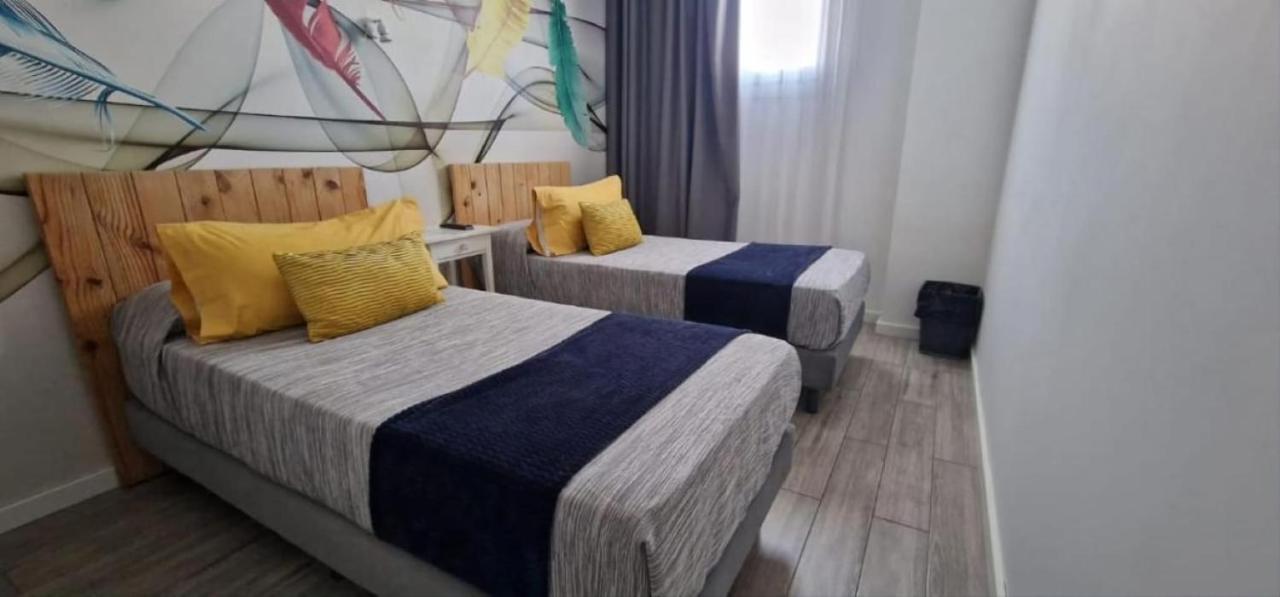Huelva Art Hotel Bagian luar foto